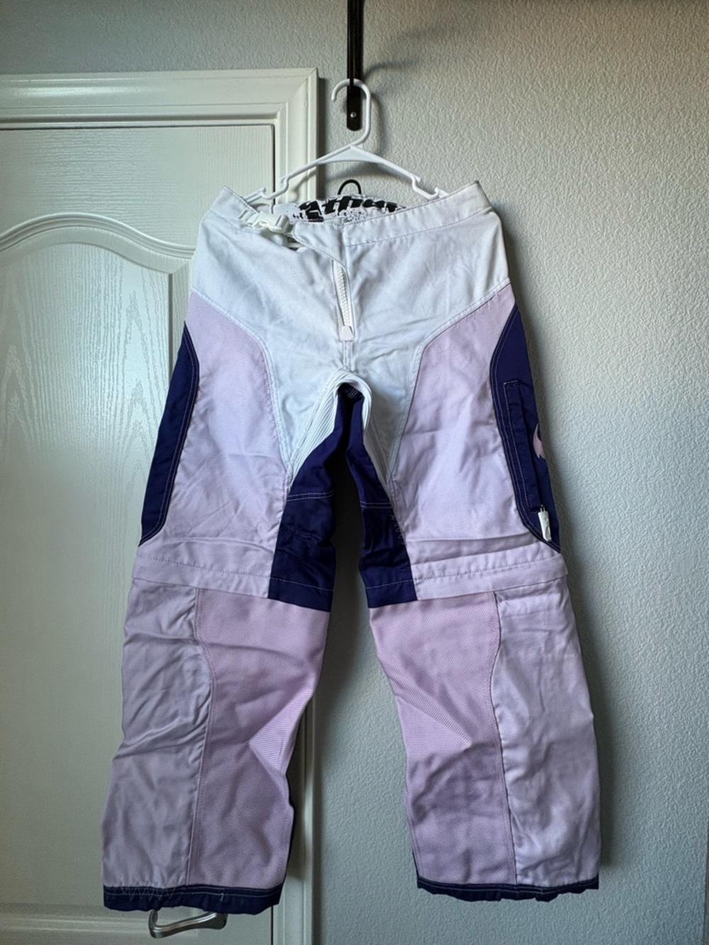 Women’s shirt and pant set. Colorblock Sports Top - Pink, White & Purple